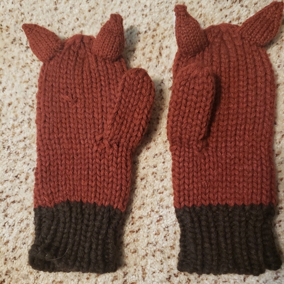 COPY - Knitted mittens - Picture 2 of 2